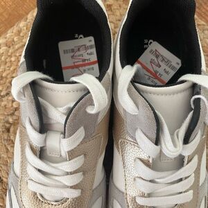 Geox women’s sneakers